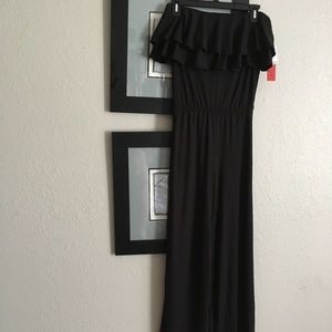 Black, ruffle bodice jumpsuit, size small
